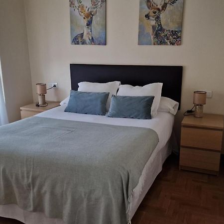 Apartamento Parque Del Oeste Oviedo Bagian luar foto