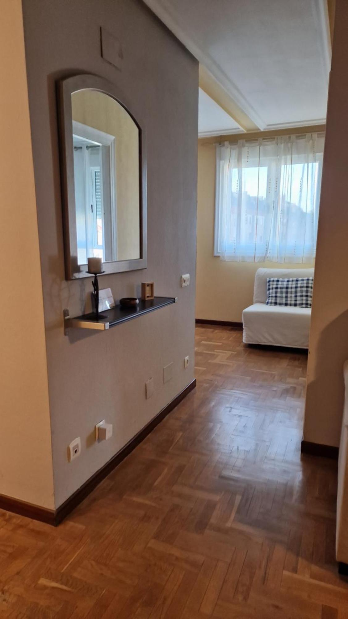 Apartamento Parque Del Oeste Oviedo Bagian luar foto